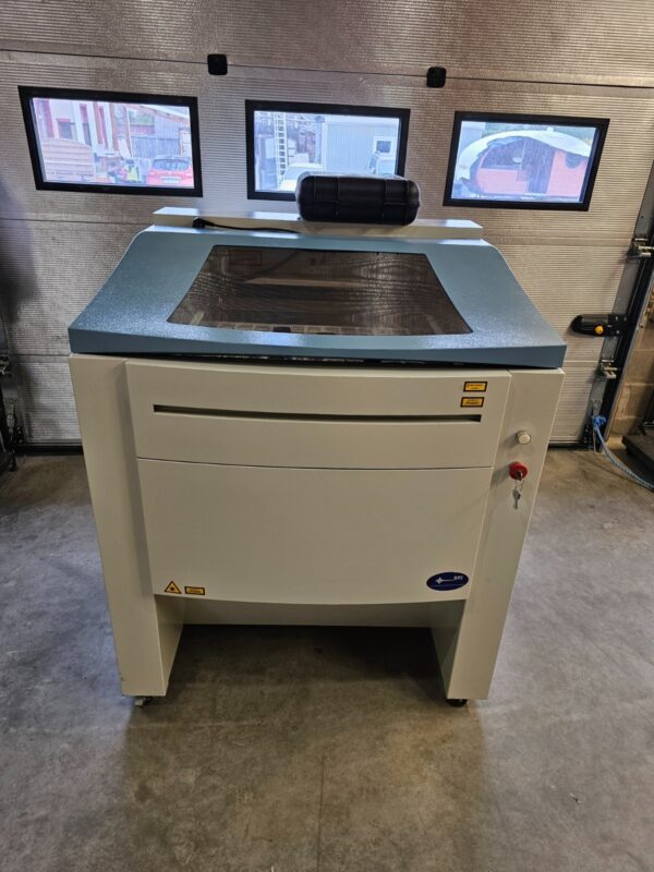 10-103.jpg SEI Eureka 606 30W Laser Engraver Cutter System β Industrial CO2 Laser