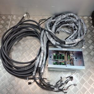 10-1073.jpg Shincron I/O Interface Control Module with Omron DRT2 & Cables – Made in Japan