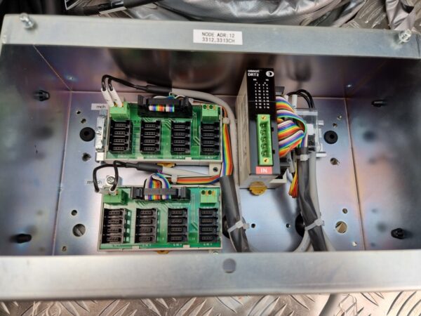 10-1075.jpg Shincron I/O Interface Control Module with Omron DRT2 & Cables – Made in Japan