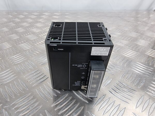10-1116.jpg OMRON CJ1W PA205R Power supply