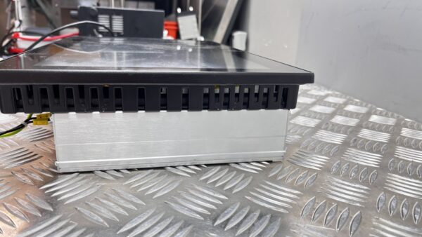 10-1215.jpg Siemens SIMATIC IPC477E Panel PC 15" Touch Celeron G3902E 4GB RAM HMI