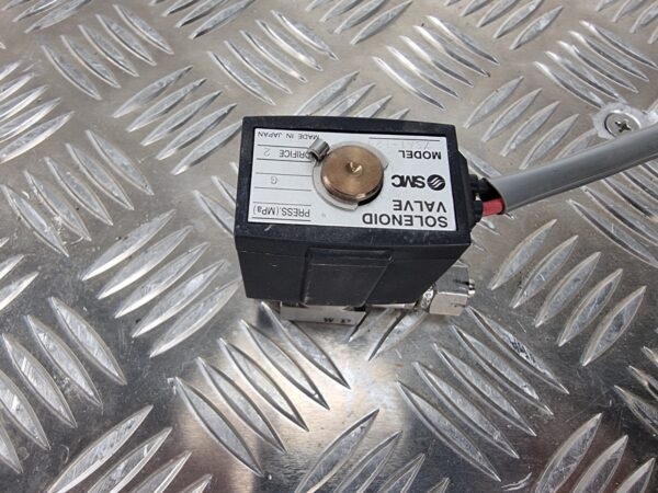 10-1269.jpg SMC Solenoid Valve XSA1-12S