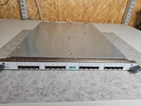 10-1303.jpg Juniper MPC-3D-16XGE-SFPP 16x 10GbE SFP+ Line Card for MX Series