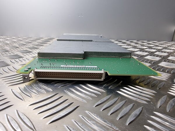 10-1360.jpg HP 08712-65076 Source module