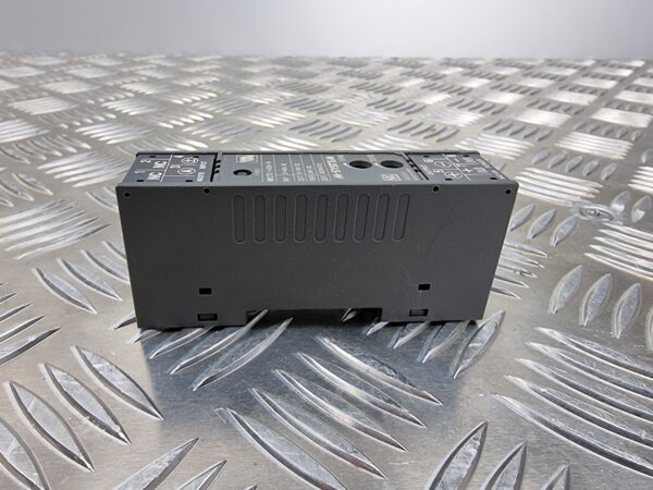 10-1390.jpg M-SYSTEM M5CTC-1404-R