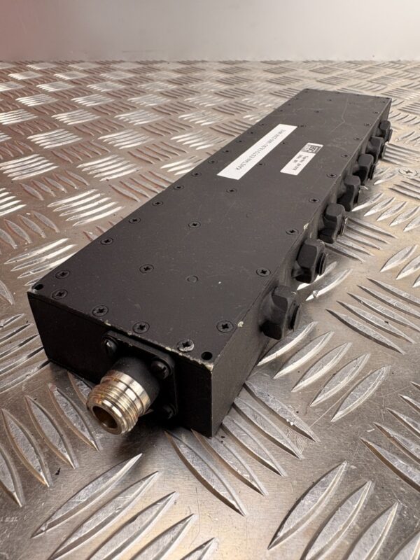 10-1399.jpg RF Multi Port Combiner Filter 1800-2300 MHz Telecom Antenna Distribution Unit