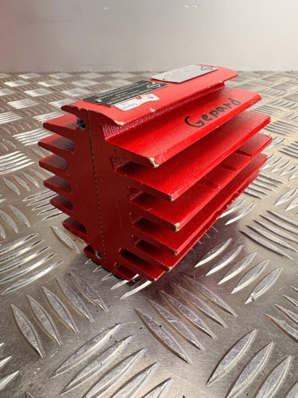 10-1416.jpg Spinner RF Dummy Load BN531251 100W 50 Ohm High Power Termination Red