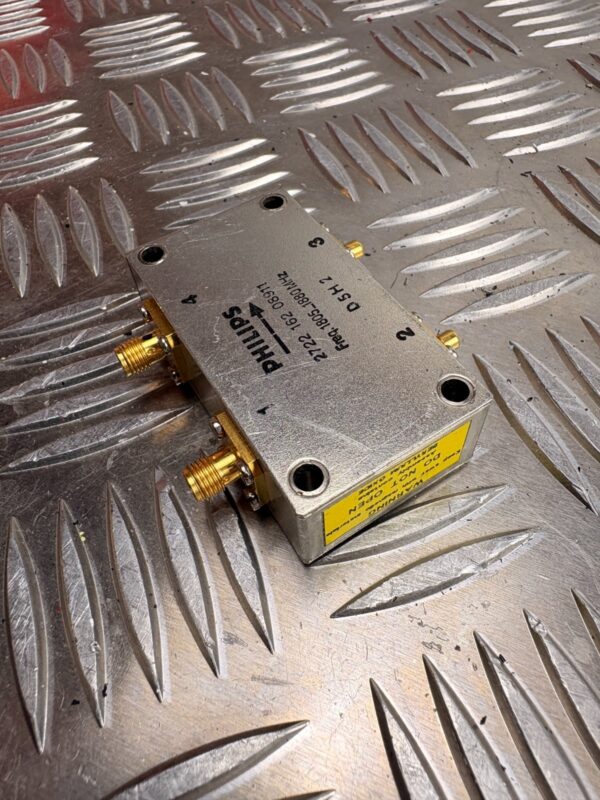 10-1542.jpg Philips 2722 162 08911 RF Power Divider 1805-1880 MHz 4 Way Splitter