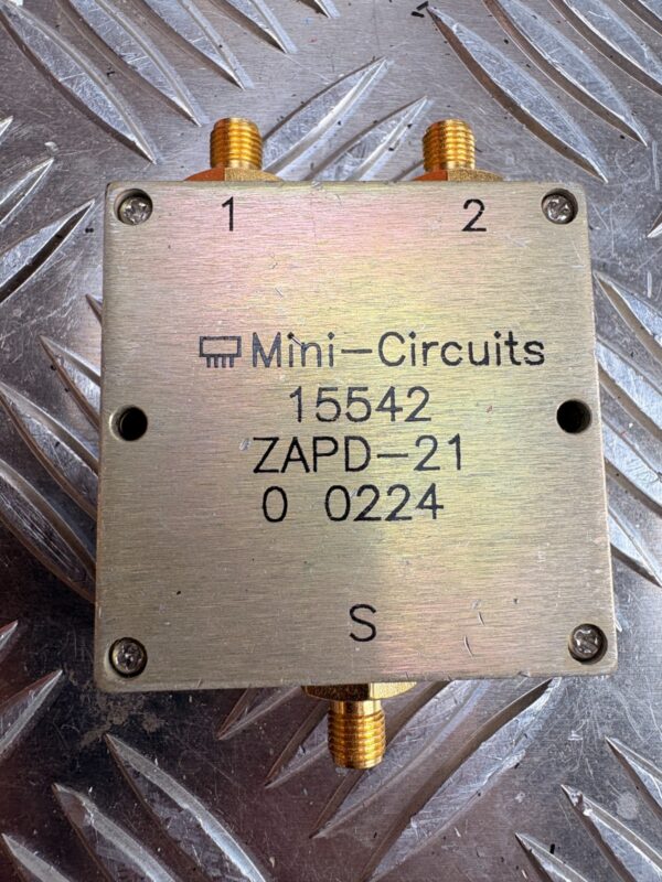 10-1570.jpg Mini-Circuits ZAPD-21 Power Splitter 2-Way RF Divider SMA 15542