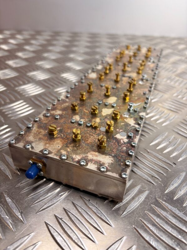 10-1591.jpg Creowave CW-BPF-3300-3800-E1-M2 RF Band Pass Filter 3.3–3.8GHz 5G Range