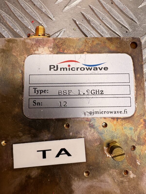 10-1601.jpg PJ Microwave BSF 1.9GHz RF Band Stop Filter 1.9 GHz SMA Telecom Lab