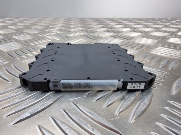 10-174.jpg M-SYSTEM R6N-TS2 thermocouple input