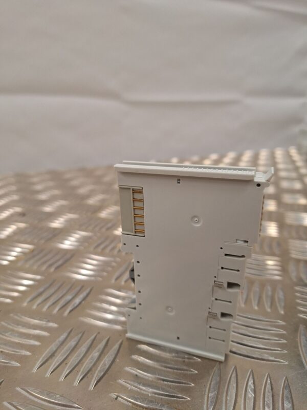 10-1799.jpg Beckhoff EL1809 Digital Output Terminal