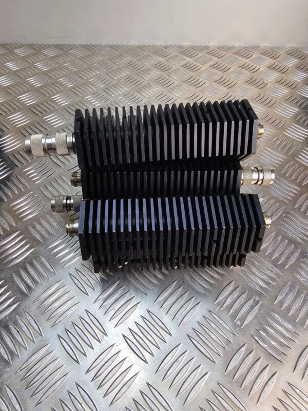 10-1810.jpg Lot of 7 Bird RF Loads / Attenuators 75 W DC-3GHz – 50Ω