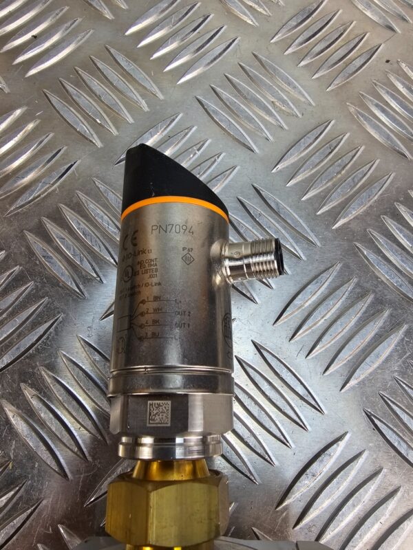 Festo MS6-FRM-1/2 Air Pressure Regulator w/ IFM PN7094 Sensor