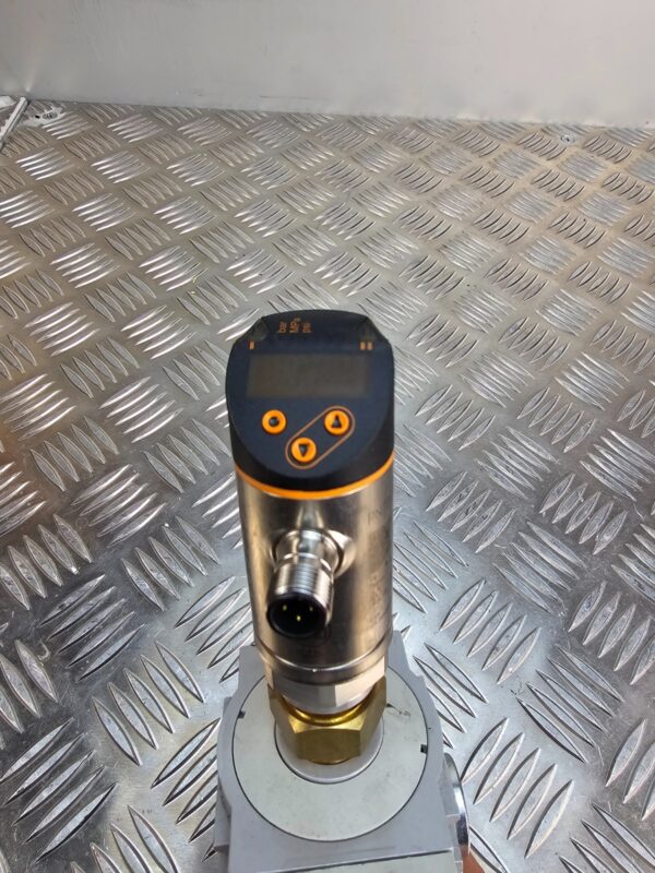 Festo MS6-FRM-1/2 Air Pressure Regulator w/ IFM PN7094 Sensor