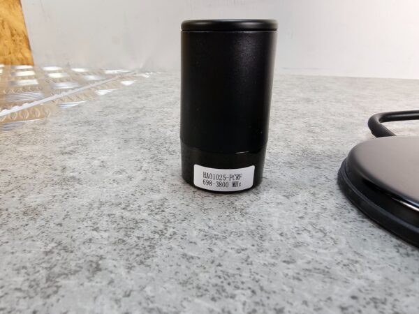 10-1841.jpg PCTEL HA01025-PCRF Wideband Antenna 698–3800 MHz – Magnetic Base – New