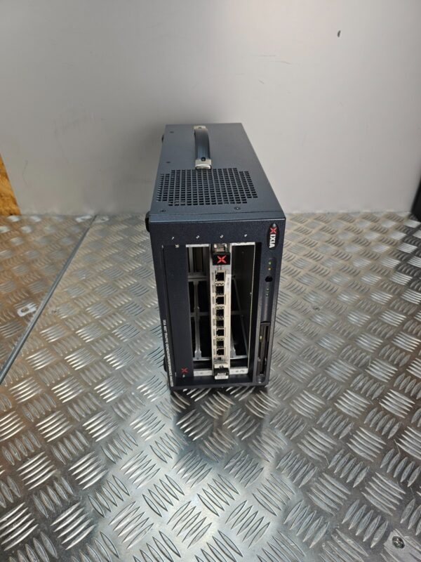 10-1863.jpg IXIA 400T Traffic Generator & Performance Analyzer – Test Platform