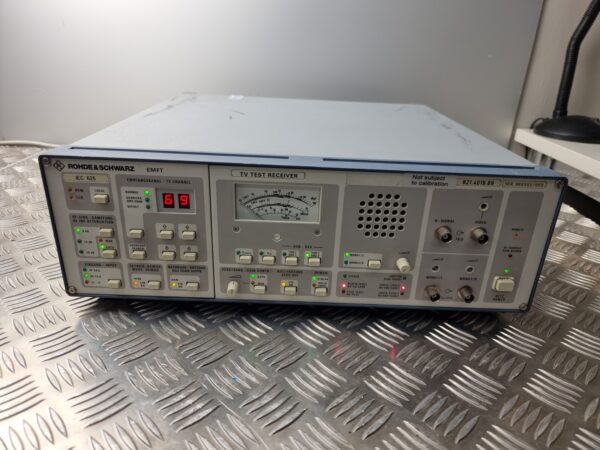 10-1864.jpg Rohde & Schwarz EMFT TV Test Receiver