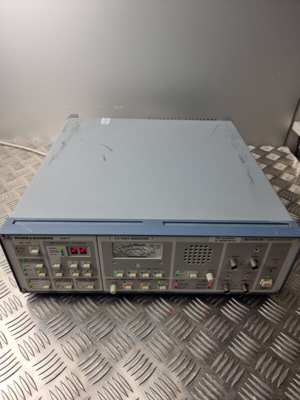 10-1869.jpg Rohde & Schwarz EMFT TV Test Receiver