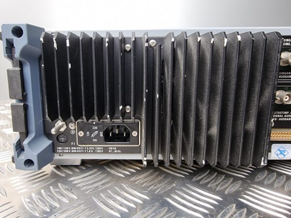 10-1872.jpg Rohde & Schwarz EMFT TV Test Receiver
