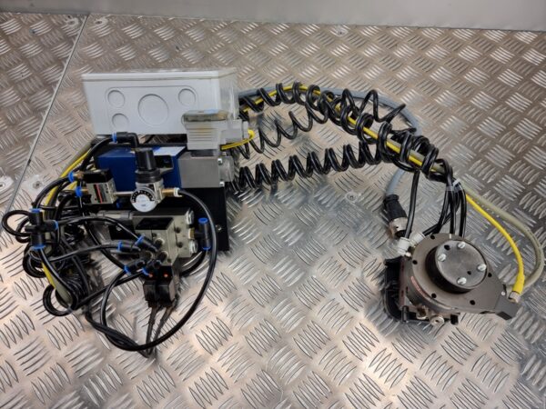 10-1885.jpg Applied Robotics QS-100 QuickSTOP Collision Sensor + Festo Pneumatic Module