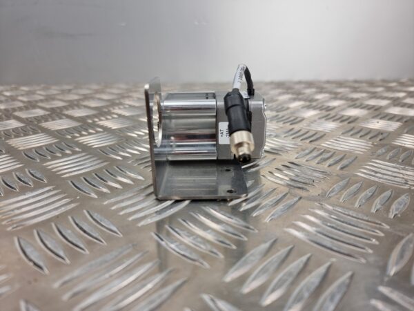 10-1892.jpg SONCEBOZ stepper motor 7165R009 0.52A ph