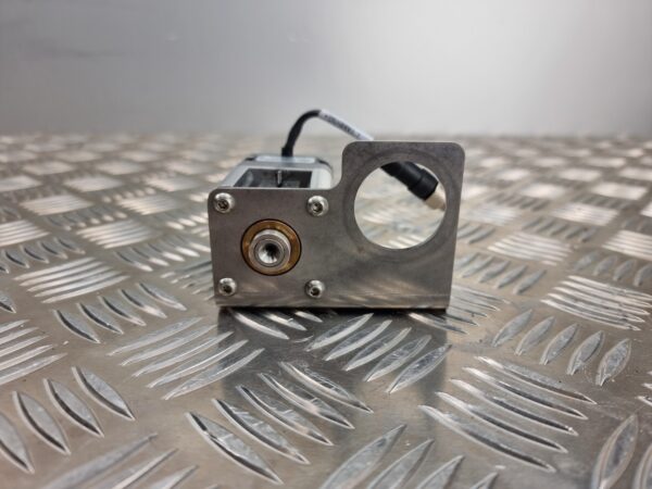 10-1893.jpg SONCEBOZ stepper motor 7165R009 0.52A ph