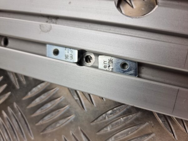 10-1898.jpg One piece. T slot fixture plate 42 x 16 cm, aluminum, t-track, metalworking