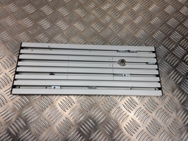 10-1899.jpg One piece. T slot fixture plate 42 x 16 cm, aluminum, t-track, metalworking