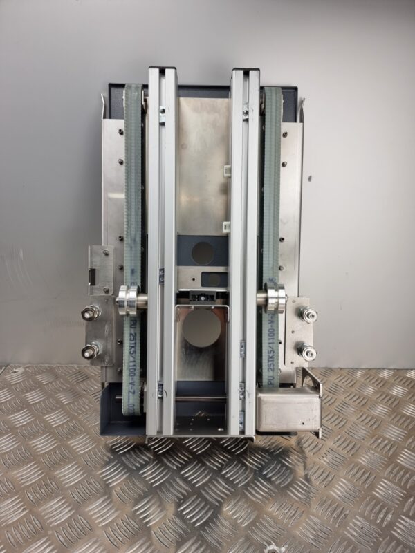 10-1913.jpg Toothed belt conveyor lenght 51cm, width 24,5cm