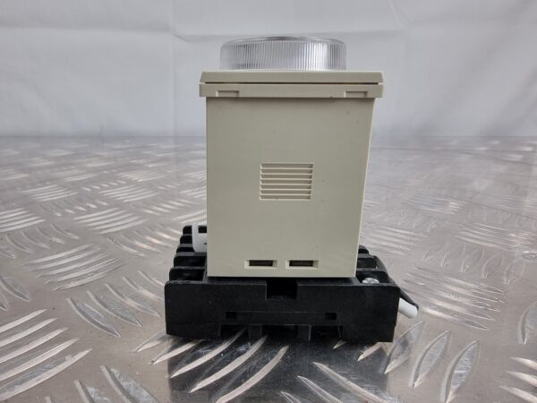 10-1916.jpg Fuji MS4SF-CE 1T Super Timer 24VDC/AC