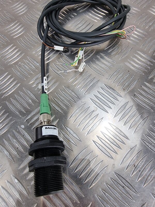 10-1934.jpg Balluff BIS004R LF Write/Read Head and Antenna L-300-S115