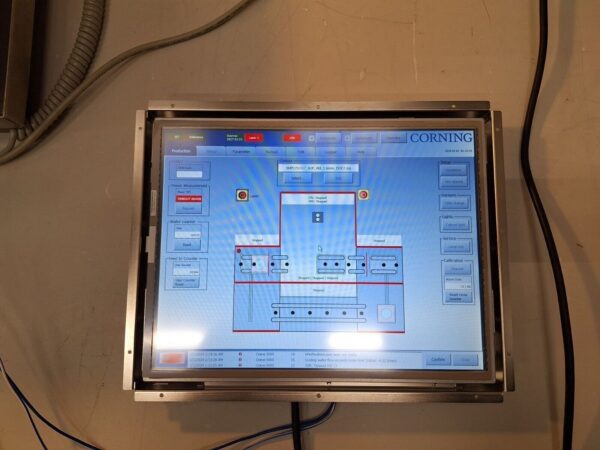 10-1939.jpg ADVANTECH Industrial IDS-3115R-40XGA1E Open Frame Monitor