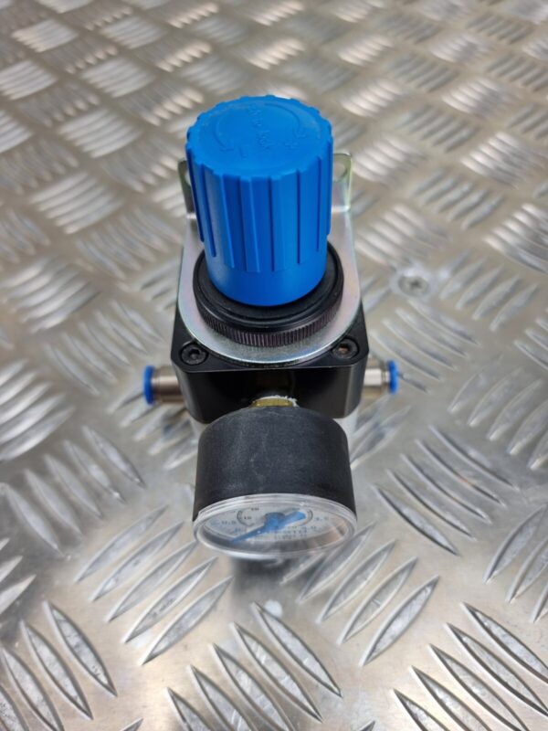 Festo LRP-1 4-4 159501 Precision pressure regulator