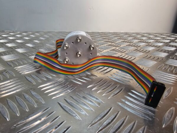 10-2002.jpg Radiall R574413610 RF Coaxial Switch 0-18 GHz SP8T