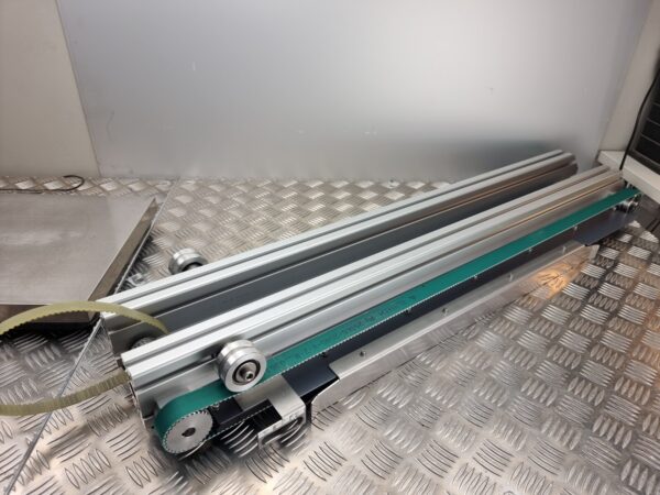 10-201.jpg Toothed belt conveyor lenght 99cm, width 23cm