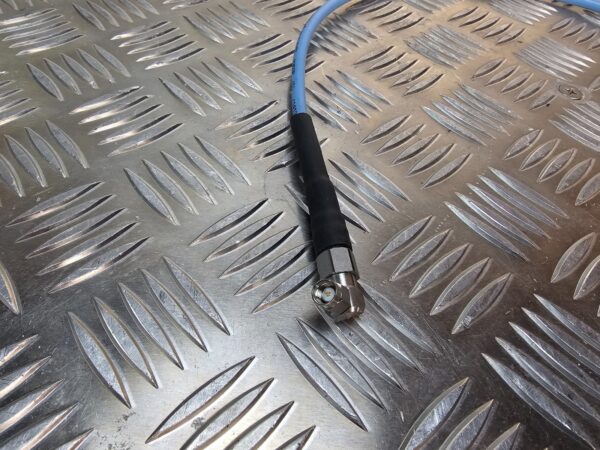 10-2046.jpg Florida RF Labs LAB-FLEX 235SP RF Cable 0.6m SMA