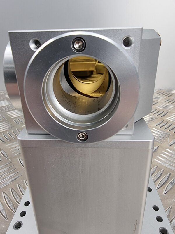10-2127.jpg Innolas Laser Mirror w Mount, CO2 left