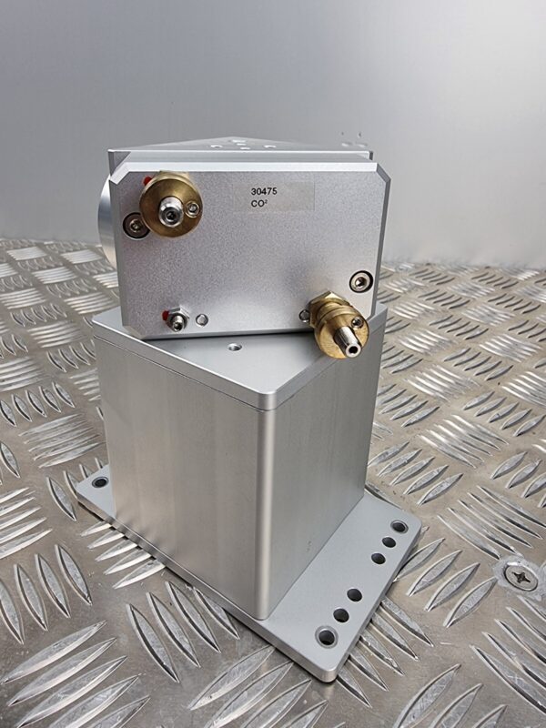 Innolas Laser Mirror w Mount, CO2 right