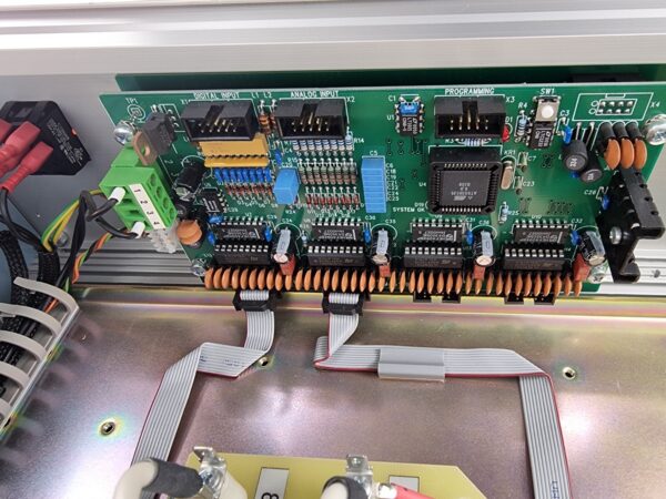 10-2240.jpg Finero FST-150 relay matrix