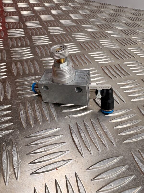10-2275.jpg Festo GRA-1/4-B Pressure Regulator 0.1–10 bar Pneumatic Valve
