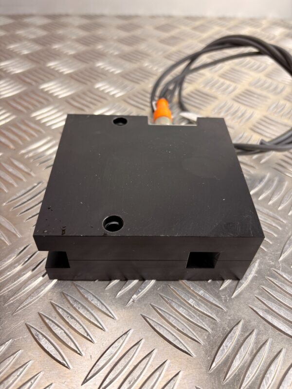 10-2283.jpg Woerner ELD-65-08-5 Actuator Control Module Interface Unit
