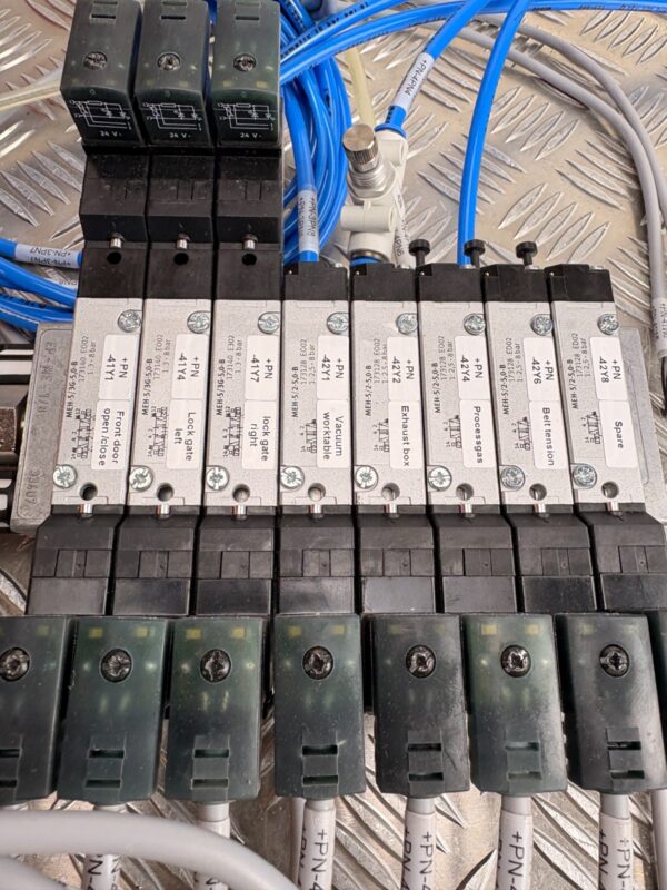 10-2289.jpg Festo Valve Manifold MEH-5/3G-5,0-B 24V + EP-ME-1/8 Pneumatic Assembly