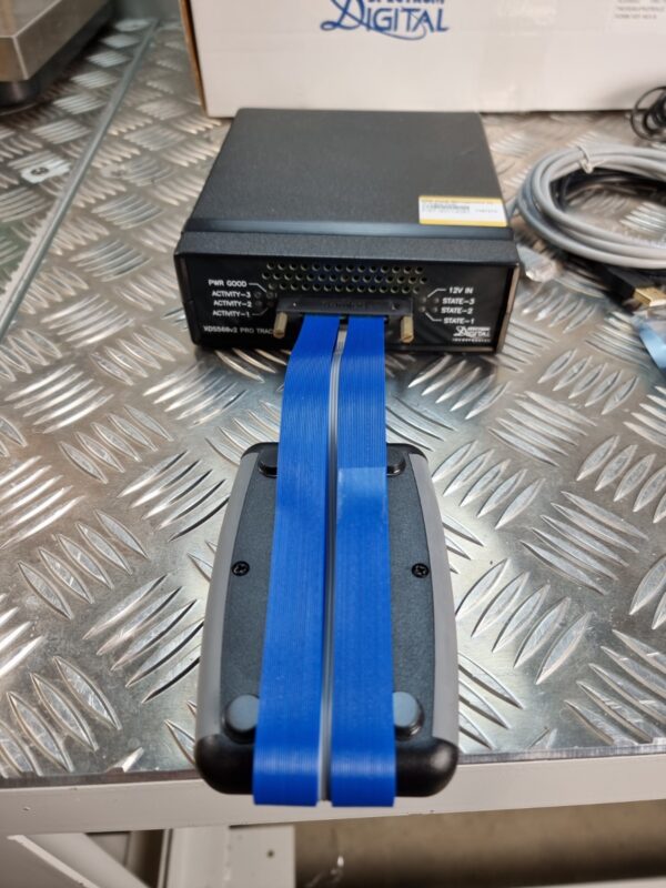 10-27.jpg Spectrum Digital XDS560v2 PRO TRACE JTAG/System Trace Emulator – Open Box