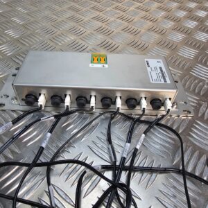 10-308.jpg Enics PB4816 12V DC Cable Divider PM12V25A — 6-Way