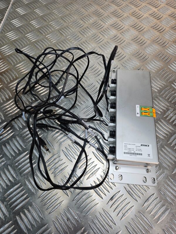 10-309.jpg Enics PB4816 12V DC Cable Divider PM12V25A — 6-Way