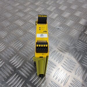 10-371.jpg Pilz 773400 Pnoz Mi1p Safety Relay 24v-dc