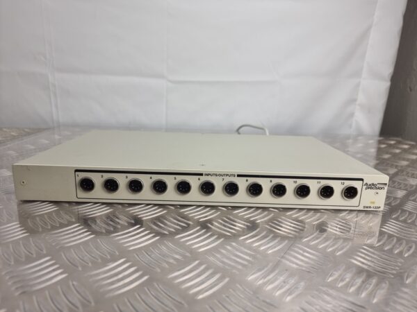 10-377.jpg Audio Precision SWR-122P