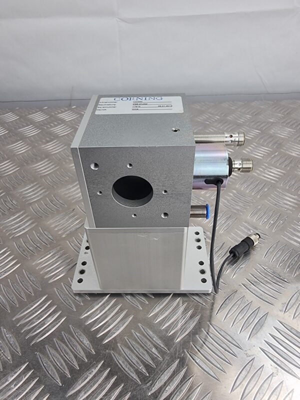 10-420.jpg Corning 032559 ZSB Safety Shutter – Pneumatic Laser Beam Block / Optical Safety